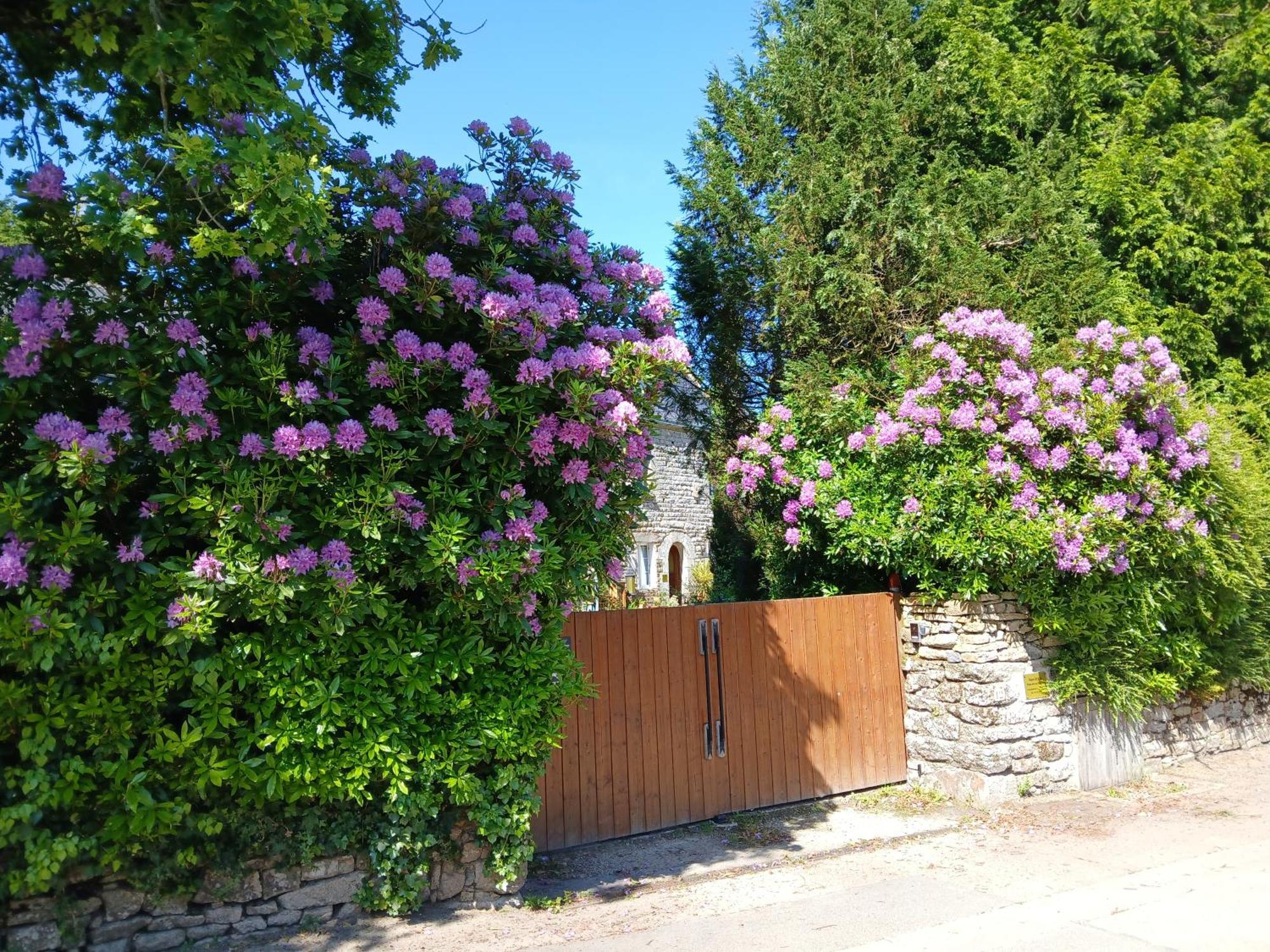 Hôtel Manoir Du Grand Chene à La Vraie-Croix Extérieur photo